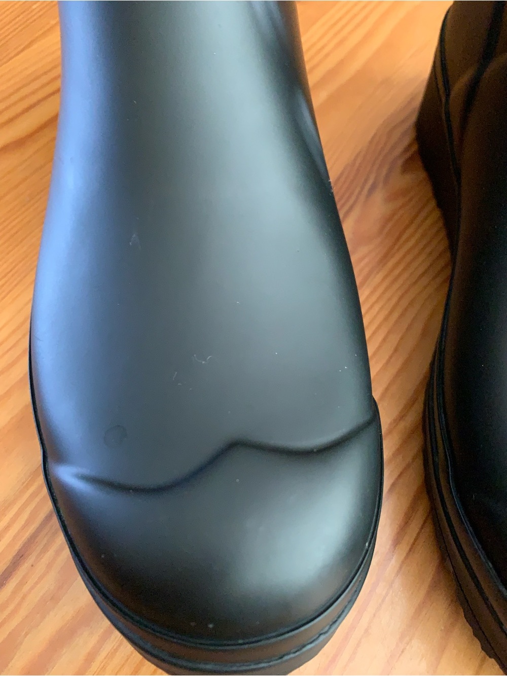 Hunter Black Short Rain Boots with Red Logo Trim - Picture 11 of 16